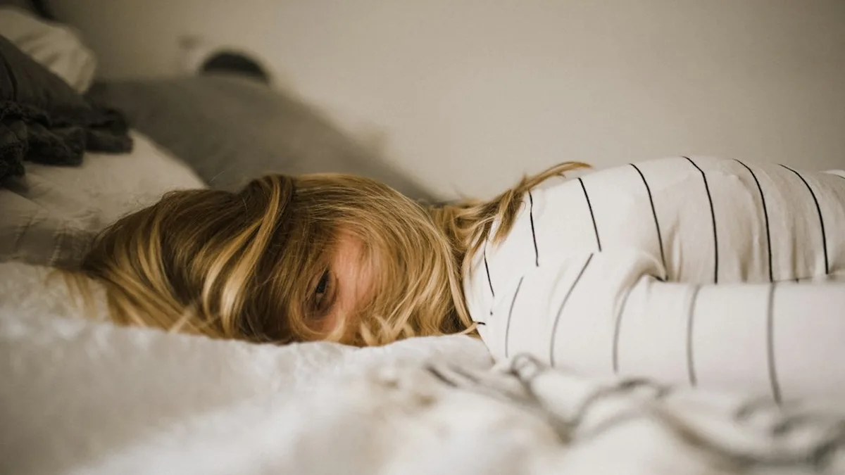 Combien d'heure de sommeil : temps de sommeil par âge adulte