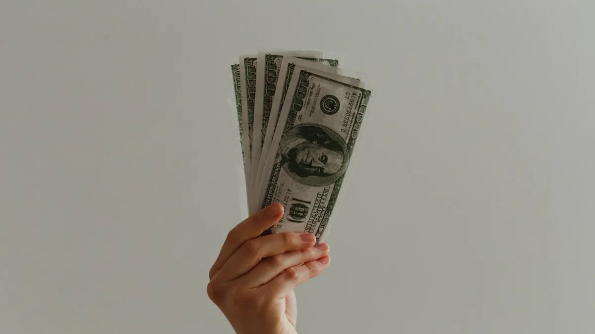 Étaler le budget de rentrée pour éviter le mur de septembre